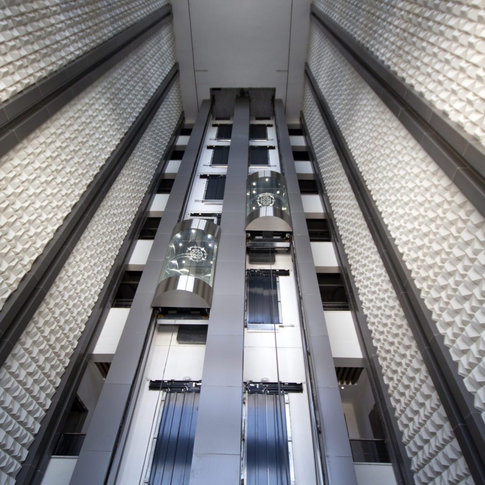 Elevators tailored for your commercial establishment